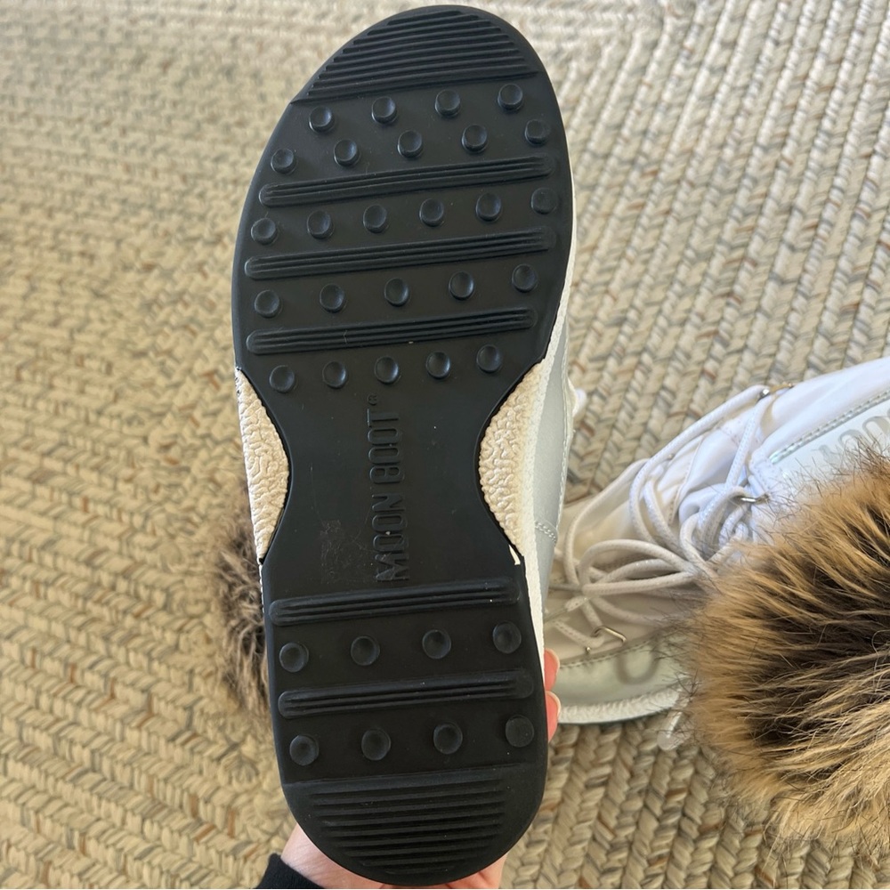 Moon Boot Monaco Low with Fur - Picture 5 of 7